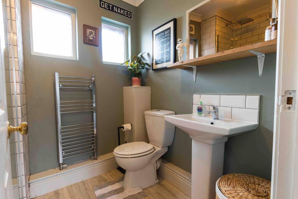 Church House Loft สการ์โบโรห์ ภายนอก รูปภาพ
