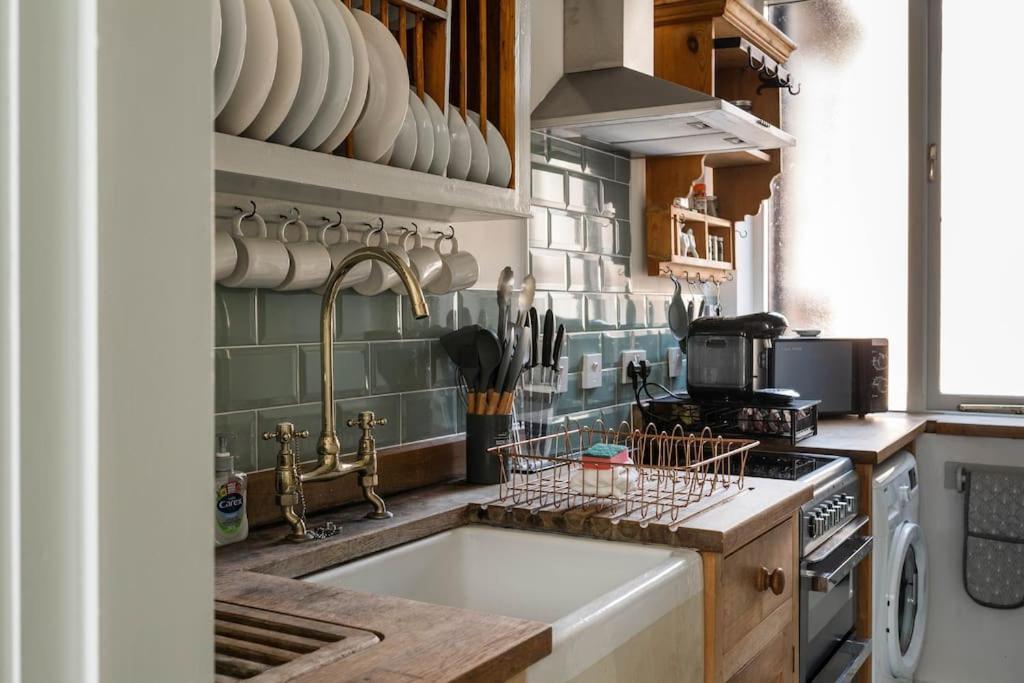Church House Loft สการ์โบโรห์ ภายนอก รูปภาพ